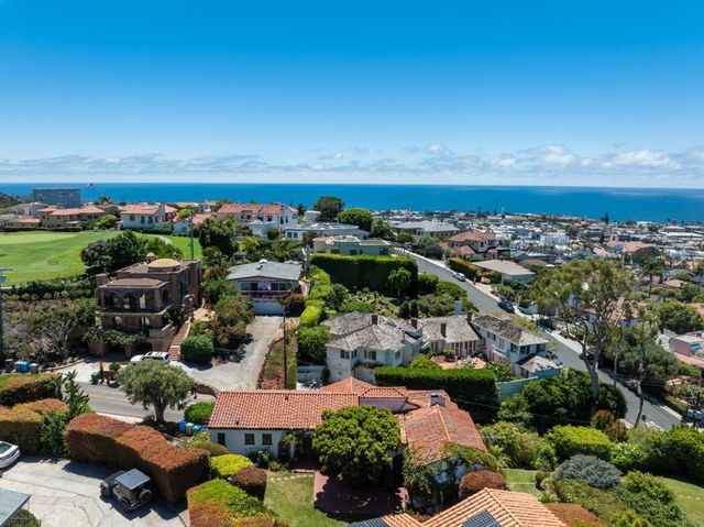 1406 La Jolla Knoll, La Jolla, CA 92037