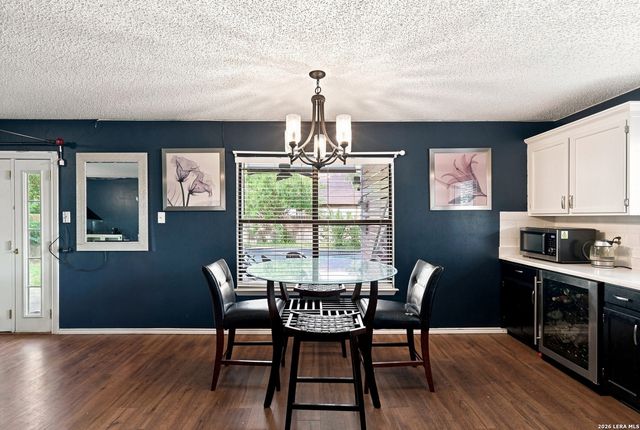 2803 Fisher Field, San Antonio, TX 78245