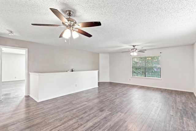 2803 Fisher Field, San Antonio, TX 78245