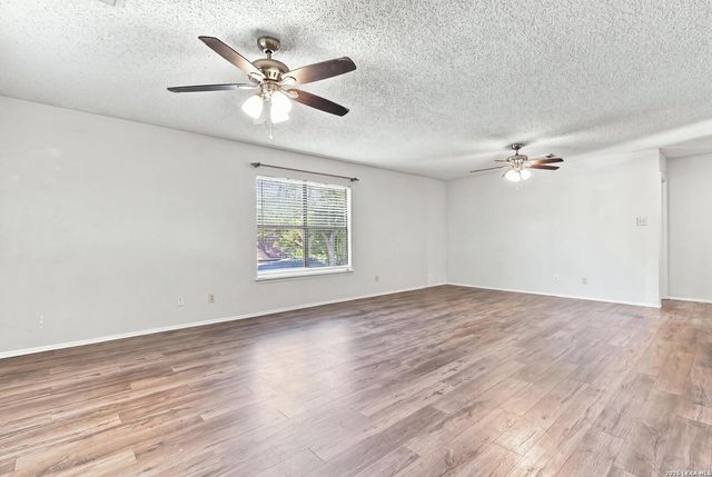 2803 Fisher Field, San Antonio, TX 78245