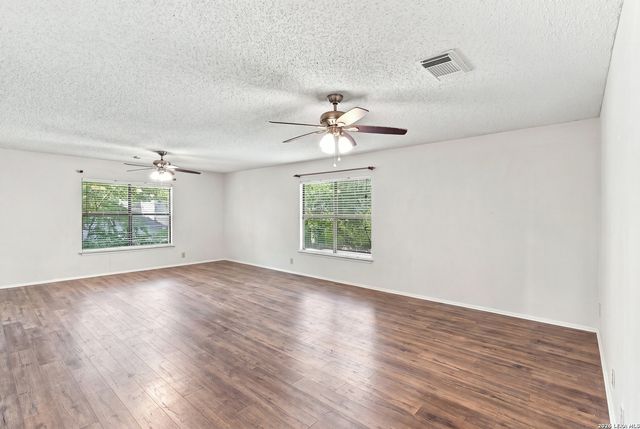 2803 Fisher Field, San Antonio, TX 78245
