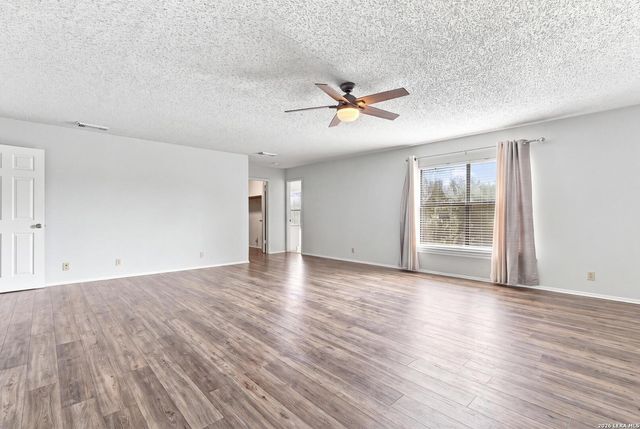 2803 Fisher Field, San Antonio, TX 78245