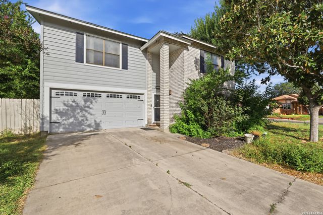 2803 Fisher Field, San Antonio, TX 78245