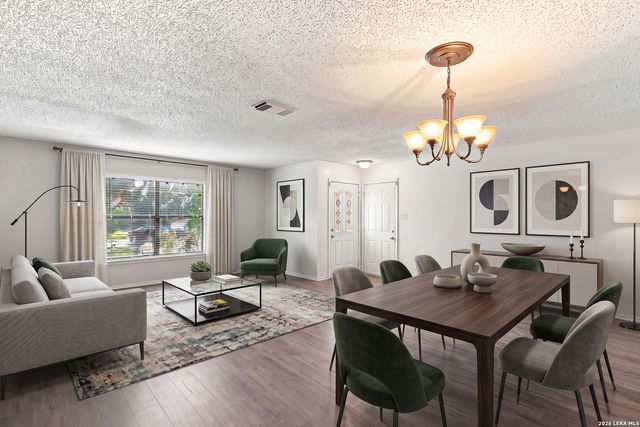 2803 Fisher Field, San Antonio, TX 78245