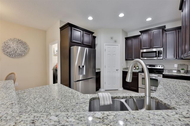 7116 HARVEST GLEN LANE, Riverview, FL 33578