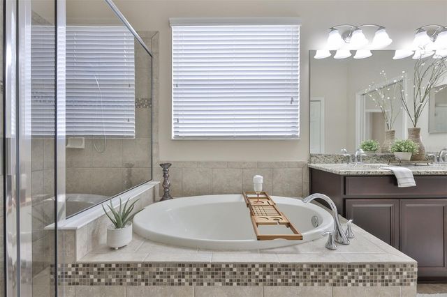 7116 HARVEST GLEN LANE, Riverview, FL 33578