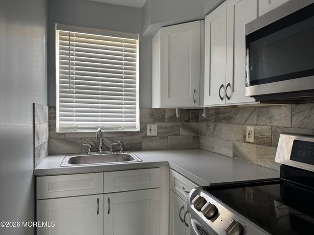 660 Tara Drive, Sicklerville, NJ 08081