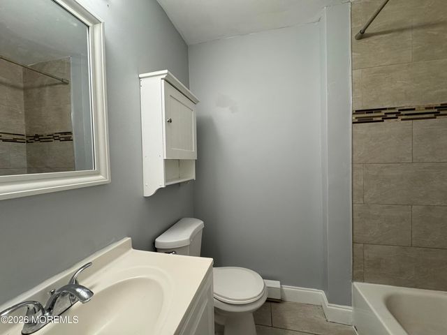 660 Tara Drive, Sicklerville, NJ 08081