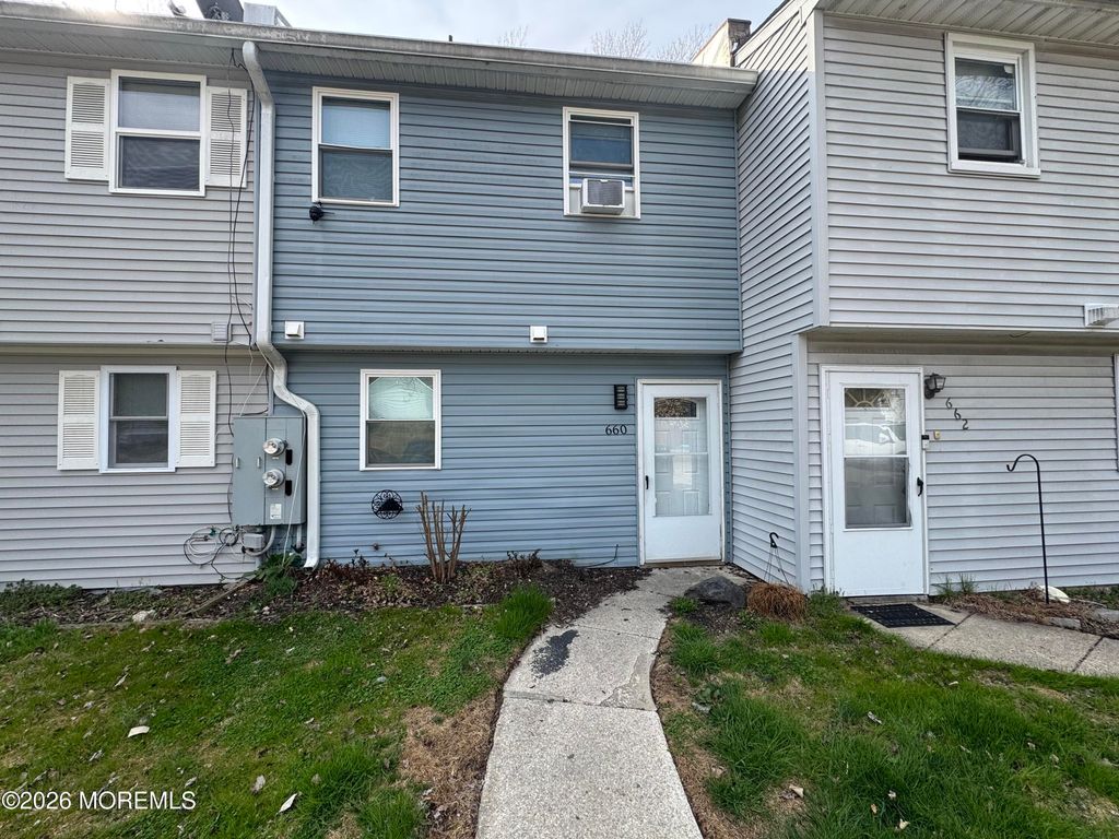 660 Tara Drive, Sicklerville, NJ 08081