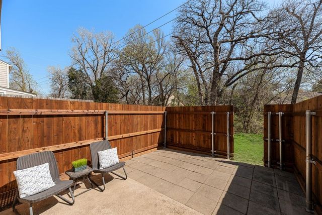 190 Merlin Way, Euless, TX 76039