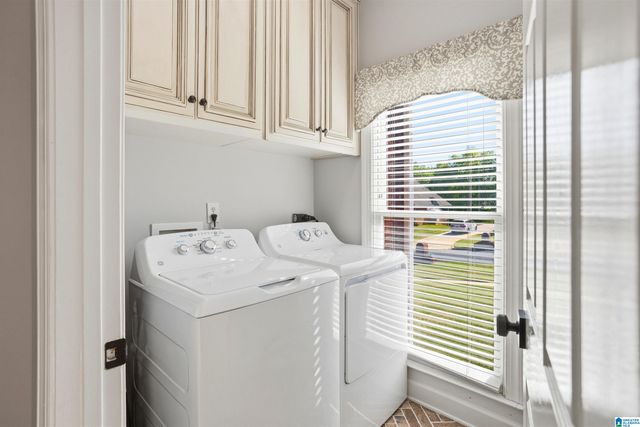 6704 CLEAR CREEK CIRCLE, Trussville, AL 35173