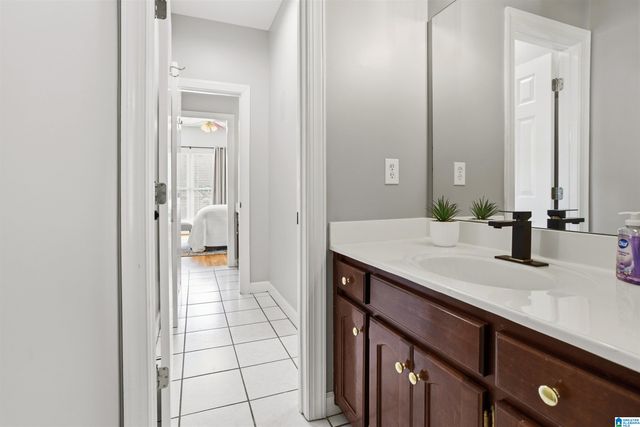 6704 CLEAR CREEK CIRCLE, Trussville, AL 35173