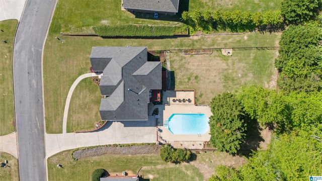 6704 CLEAR CREEK CIRCLE, Trussville, AL 35173