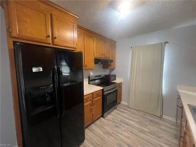 730 Michelle DR, Newport News, VA 23601