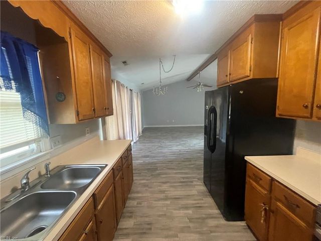 730 Michelle DR, Newport News, VA 23601