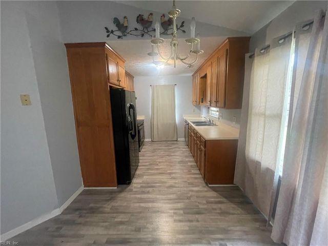 730 Michelle DR, Newport News, VA 23601