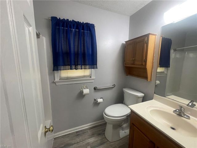 730 Michelle DR, Newport News, VA 23601