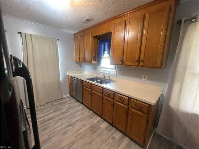 730 Michelle DR, Newport News, VA 23601