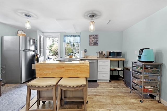 1 Katies Way, Sandwich, MA 02563