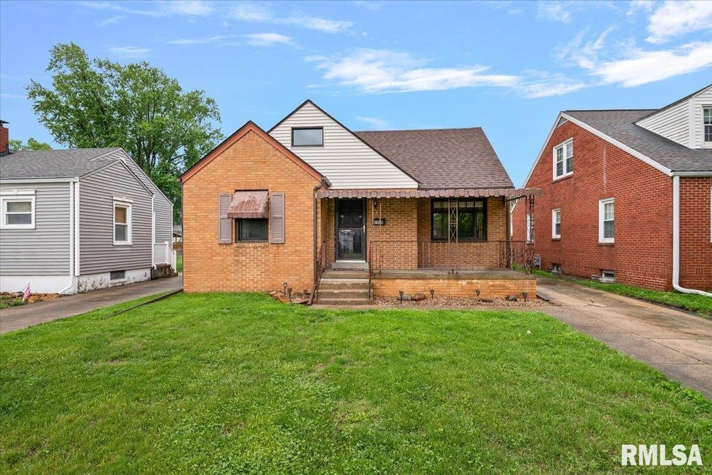2020 Marland Street, Springfield, IL 62702