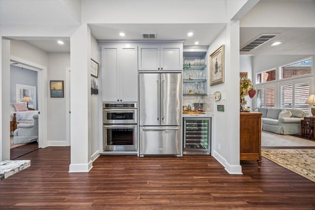 2708 W 35th ST, Austin, TX 78703