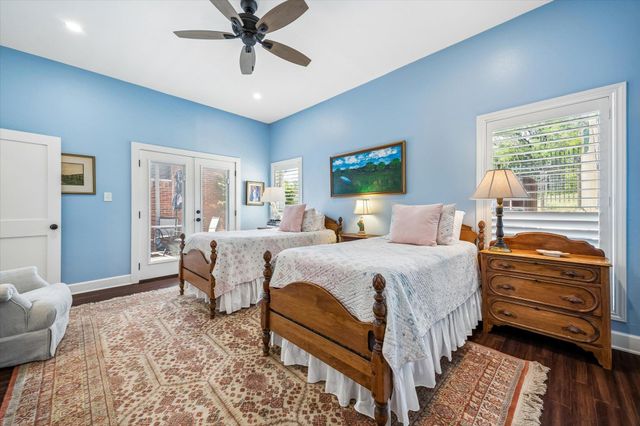 2708 W 35th ST, Austin, TX 78703
