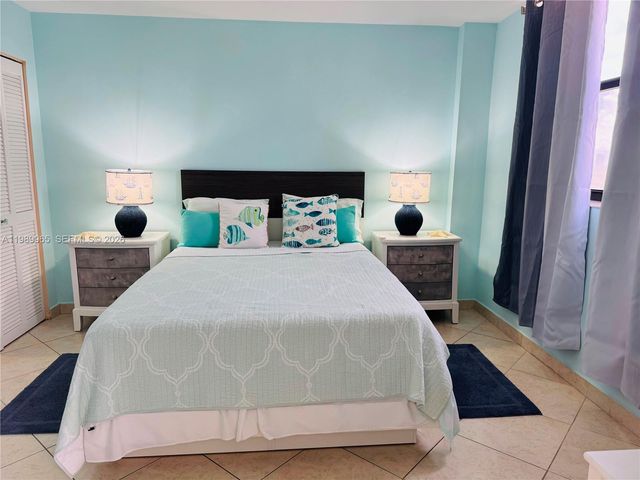 290 174th Street 1507, Sunny Isles Beach, FL 33160