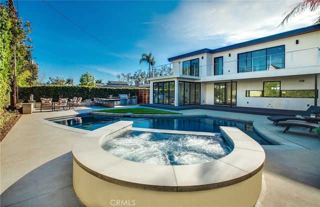 324 Saint Andrews Road, Newport Beach, CA 92663