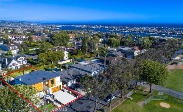 324 Saint Andrews Road, Newport Beach, CA 92663