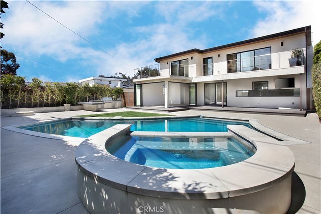 324 Saint Andrews Road, Newport Beach, CA 92663
