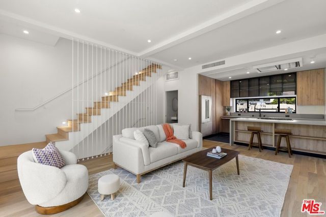 1413 S Doheny Drive, Los Angeles, CA 90035