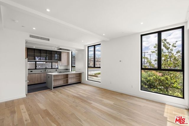 1413 S Doheny Drive, Los Angeles, CA 90035