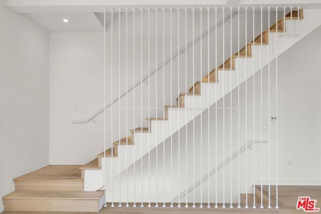 1413 S Doheny Drive, Los Angeles, CA 90035