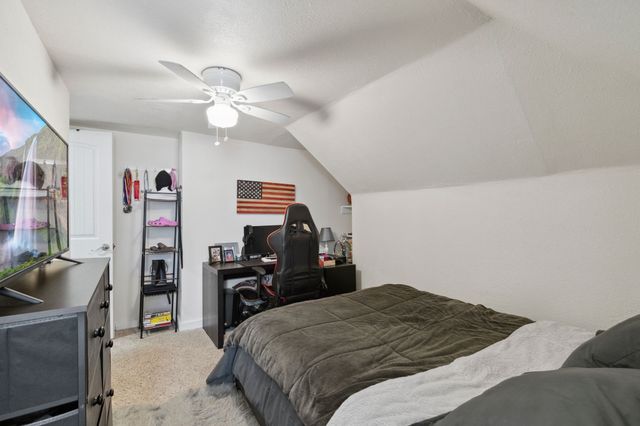 115 D Street, Whitesboro, TX 76273