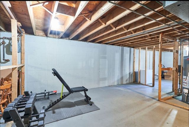 635 N Hawkins Avenue, Akron, OH 44313