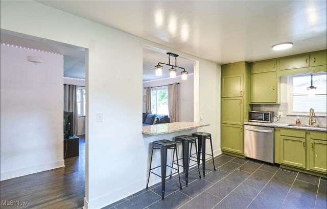 635 N Hawkins Avenue, Akron, OH 44313