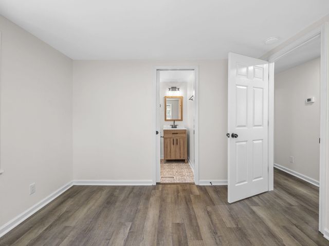 915 Old Melvin Hill Road, Campobello, SC 29322