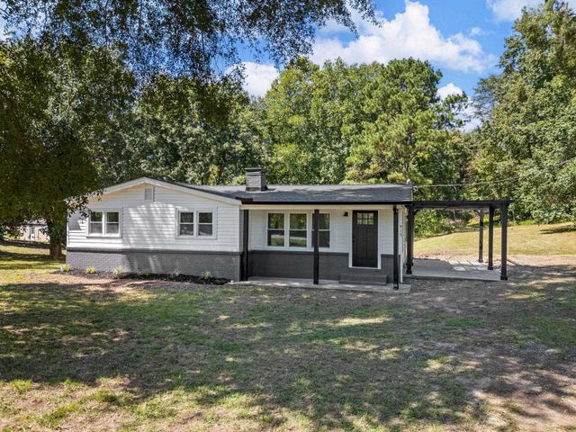 915 Old Melvin Hill Road, Campobello, SC 29322