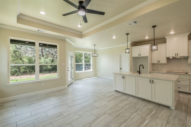 2719 Sycamore Court, Granbury, TX 76048