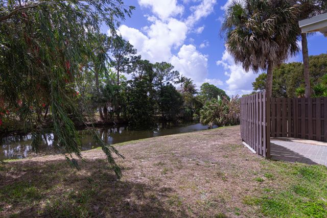 202 Sparrow Drive 1, Royal Palm Beach, FL 33411