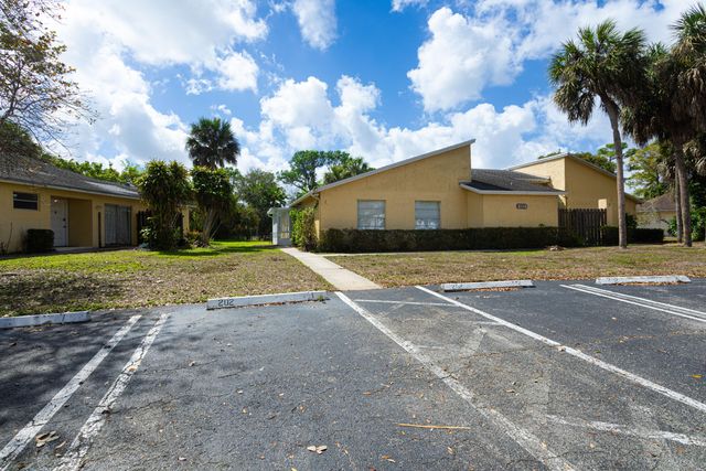 202 Sparrow Drive 1, Royal Palm Beach, FL 33411