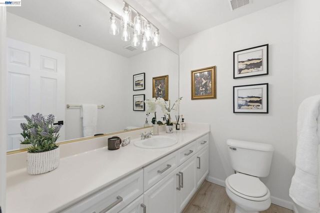 5630 Highcrest Ct, Pleasanton, CA 94588