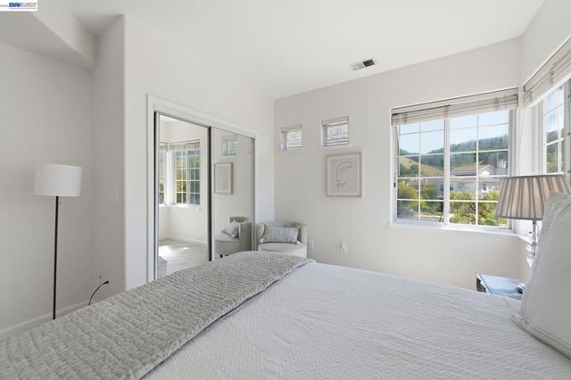5630 Highcrest Ct, Pleasanton, CA 94588