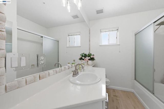 5630 Highcrest Ct, Pleasanton, CA 94588