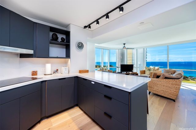 88 Piikoi Street 2309, Honolulu, HI 96814