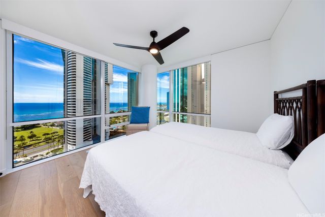 88 Piikoi Street 2309, Honolulu, HI 96814