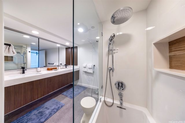 88 Piikoi Street 2309, Honolulu, HI 96814