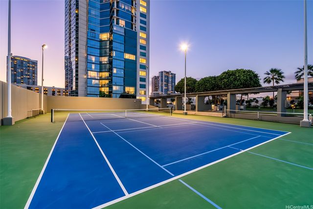 88 Piikoi Street 2309, Honolulu, HI 96814