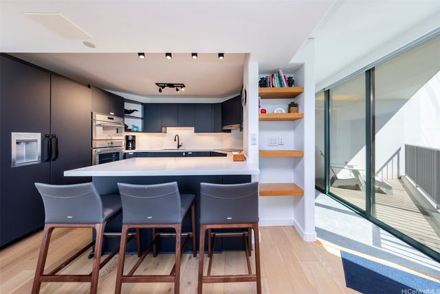 88 Piikoi Street 2309, Honolulu, HI 96814