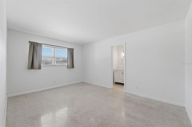 7700 15TH WAY N, St Petersburg, FL 33702